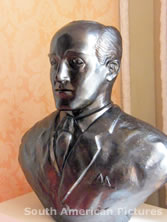 brqf0160 bust of Claudio Santoro